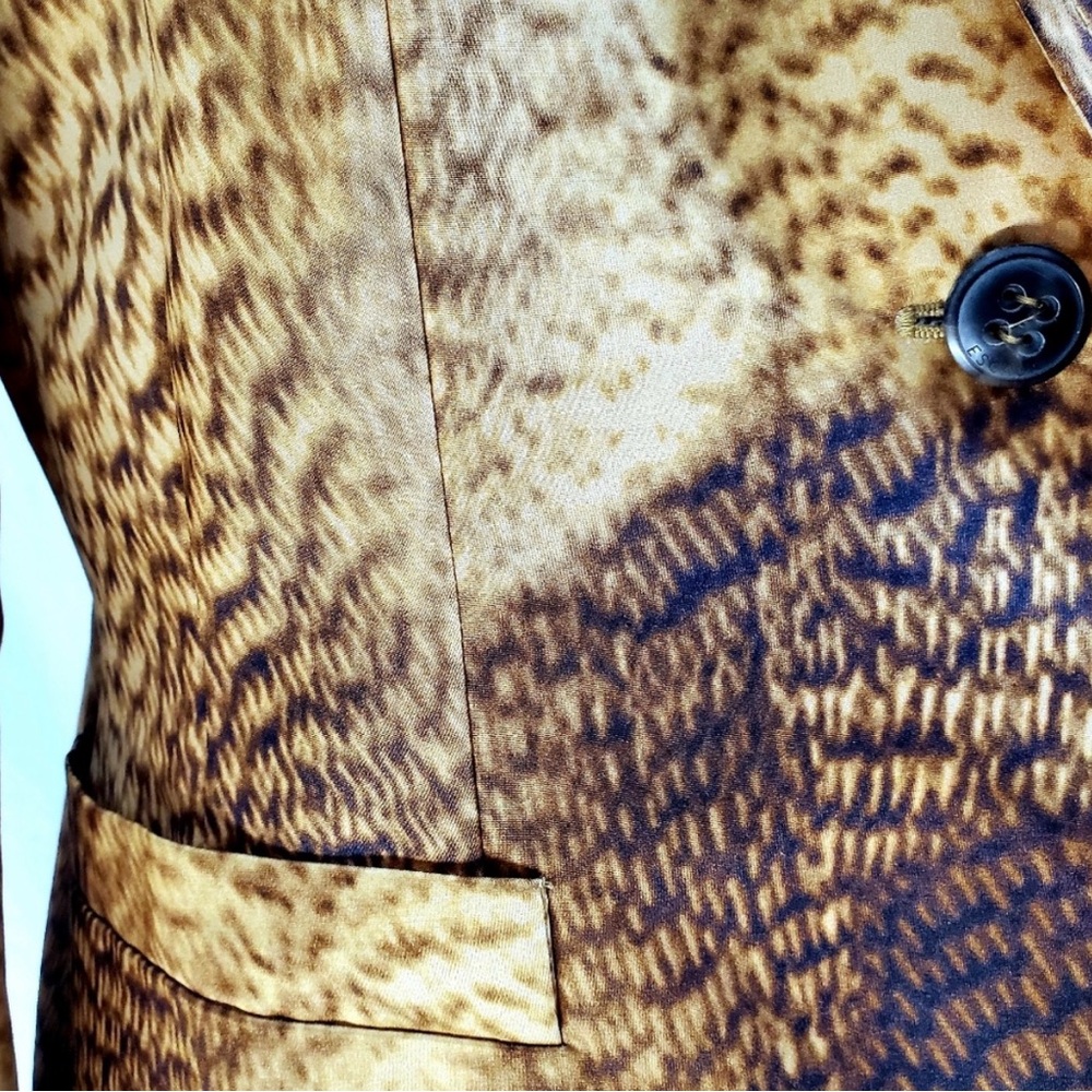 Escada Brown and Tan Patterned Blazer - Picture 5 of 8